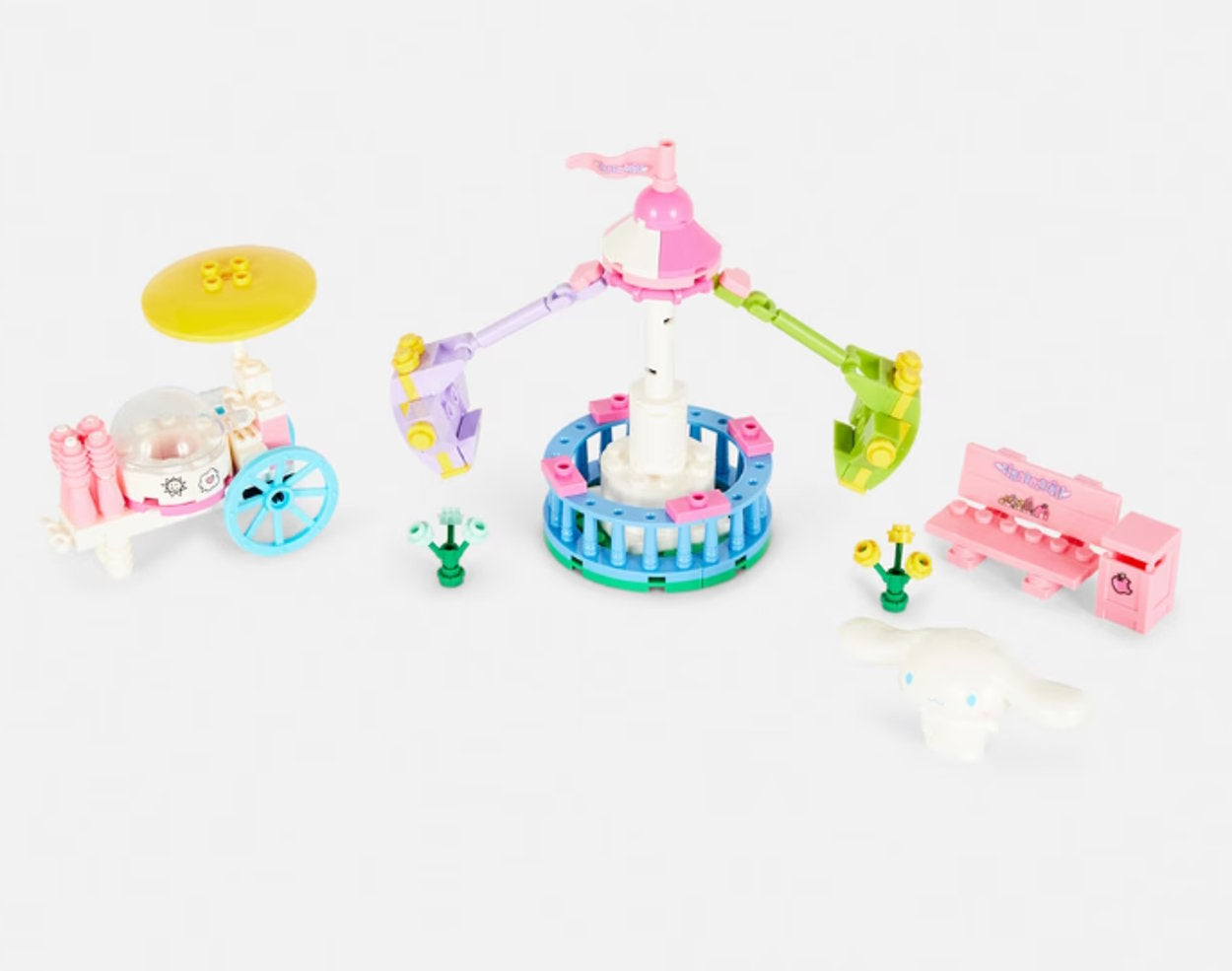 Sanrio Cinnamoroll carnival building set with fairground ride snack cart and accessories