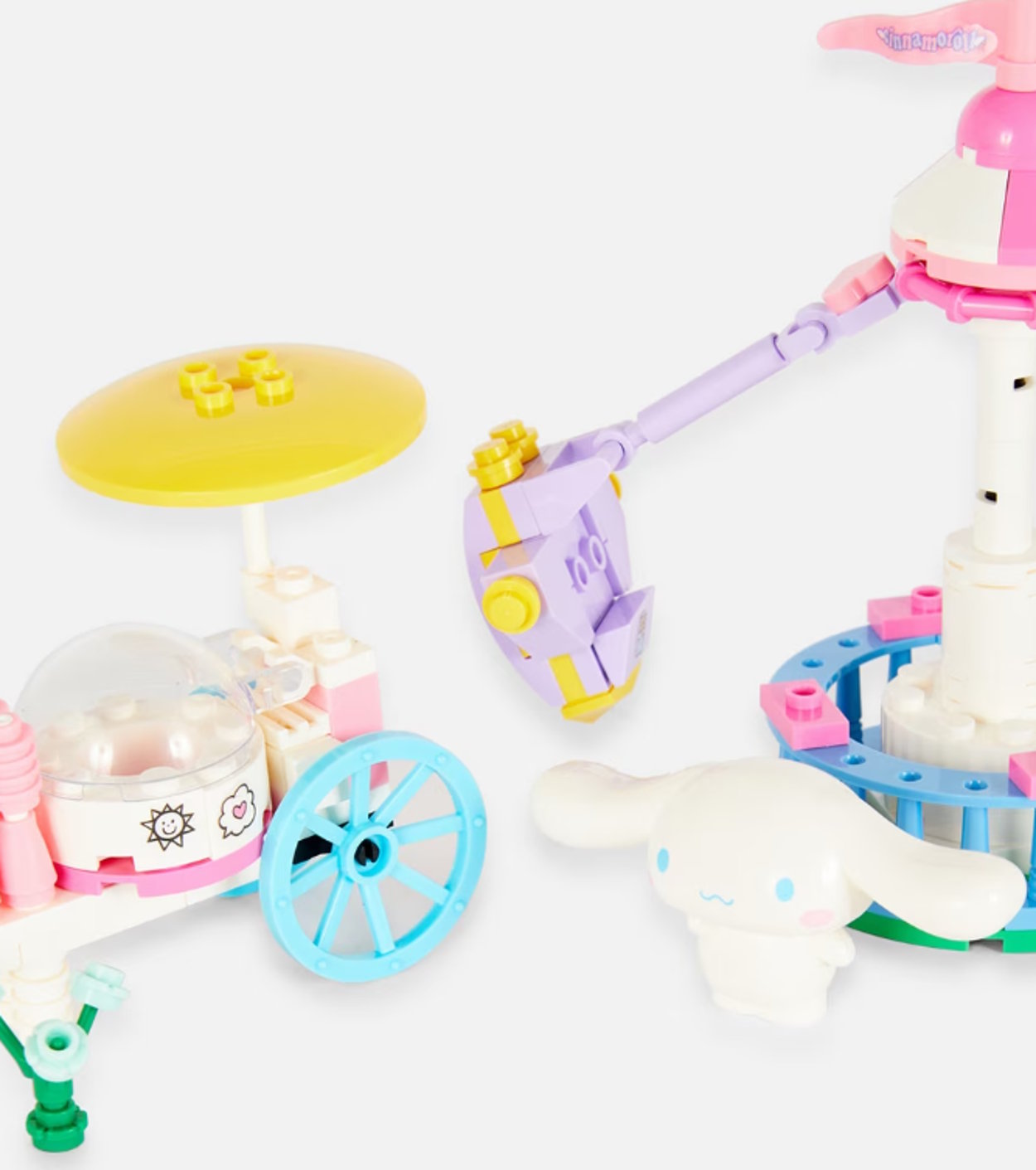 Cinnamoroll Toy Building Blocks Set Sanrio Carnival Ride with Figure