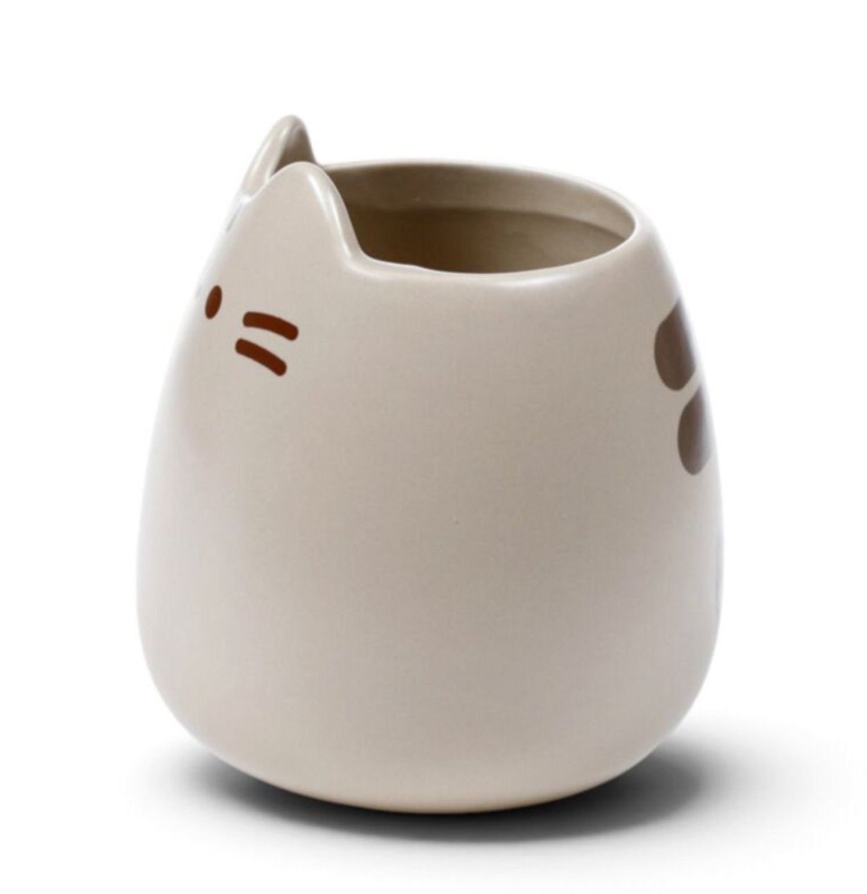 pusheen mug from side view