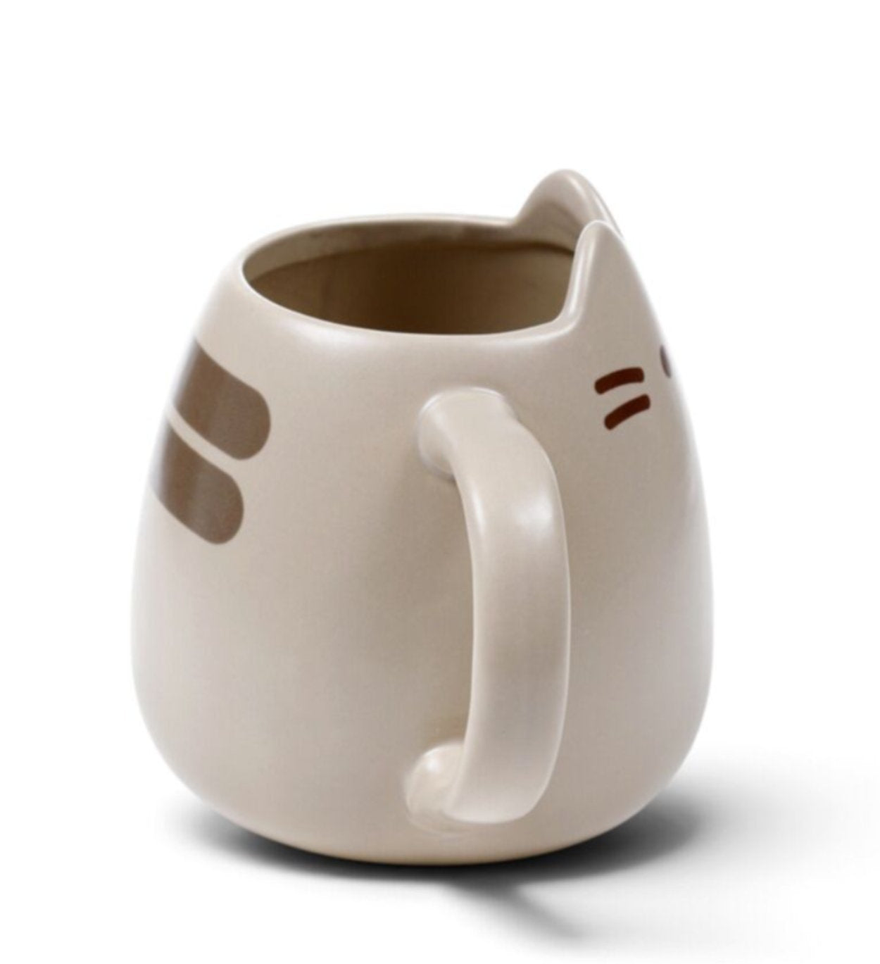 pusheen mug showing mug handle